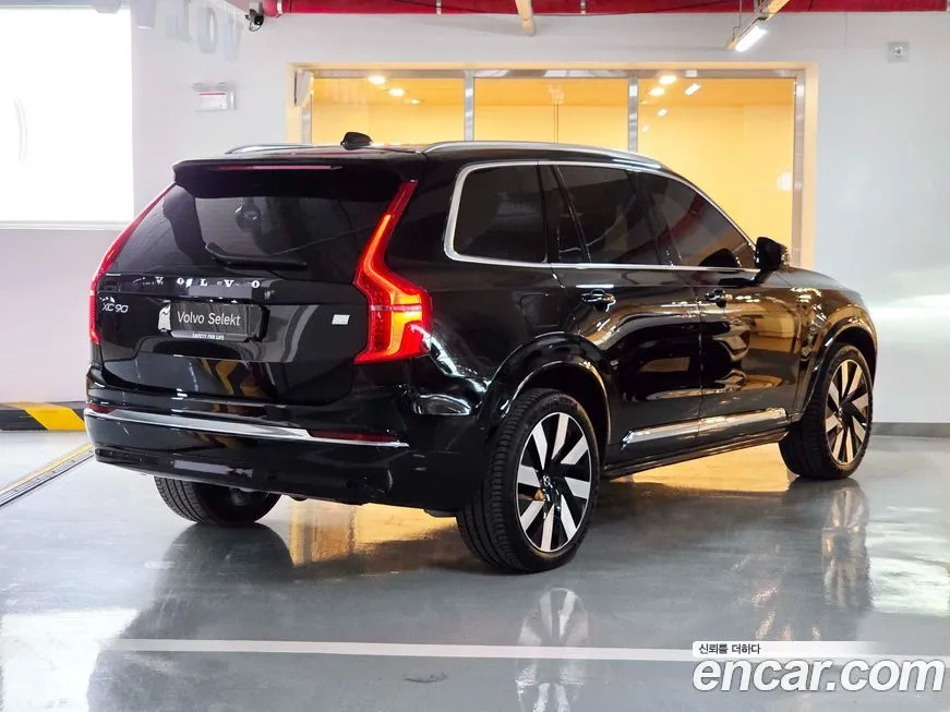 Volvo XC90 — фото 2