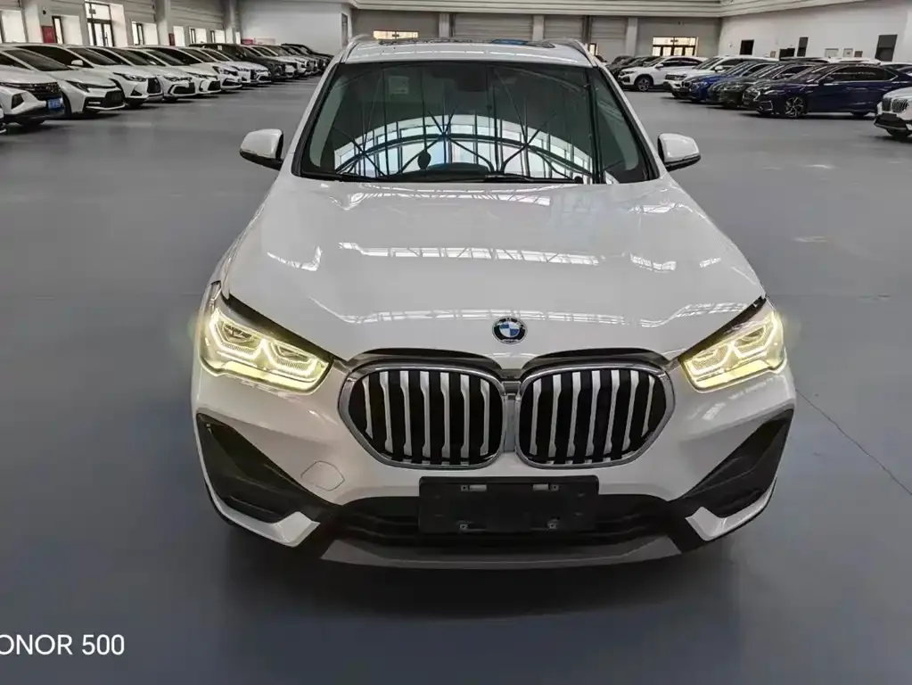 BMW X1 2021 из CN, фото 1