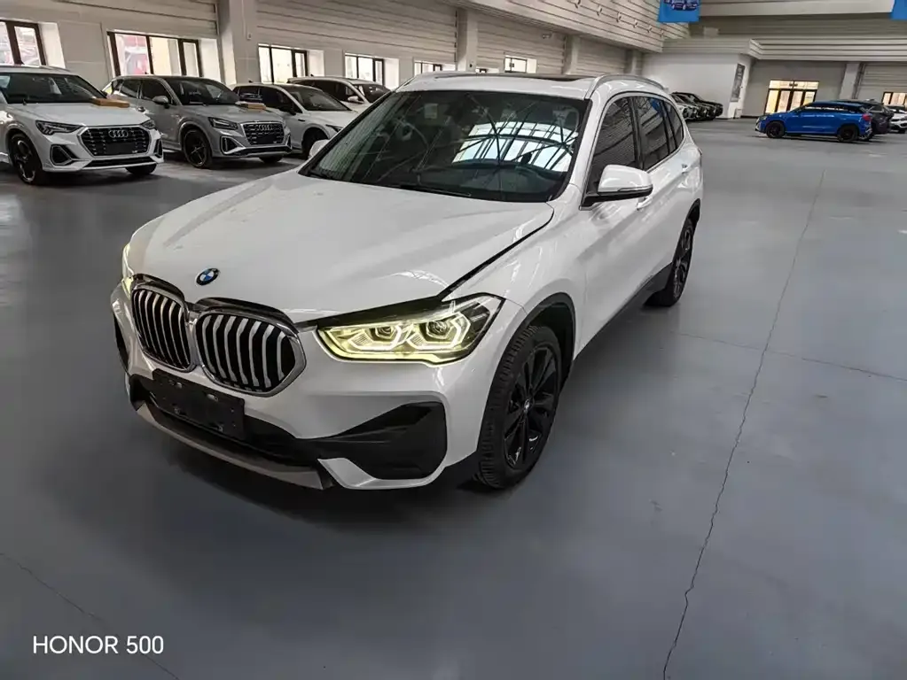 BMW X1 2021 из CN, фото 7