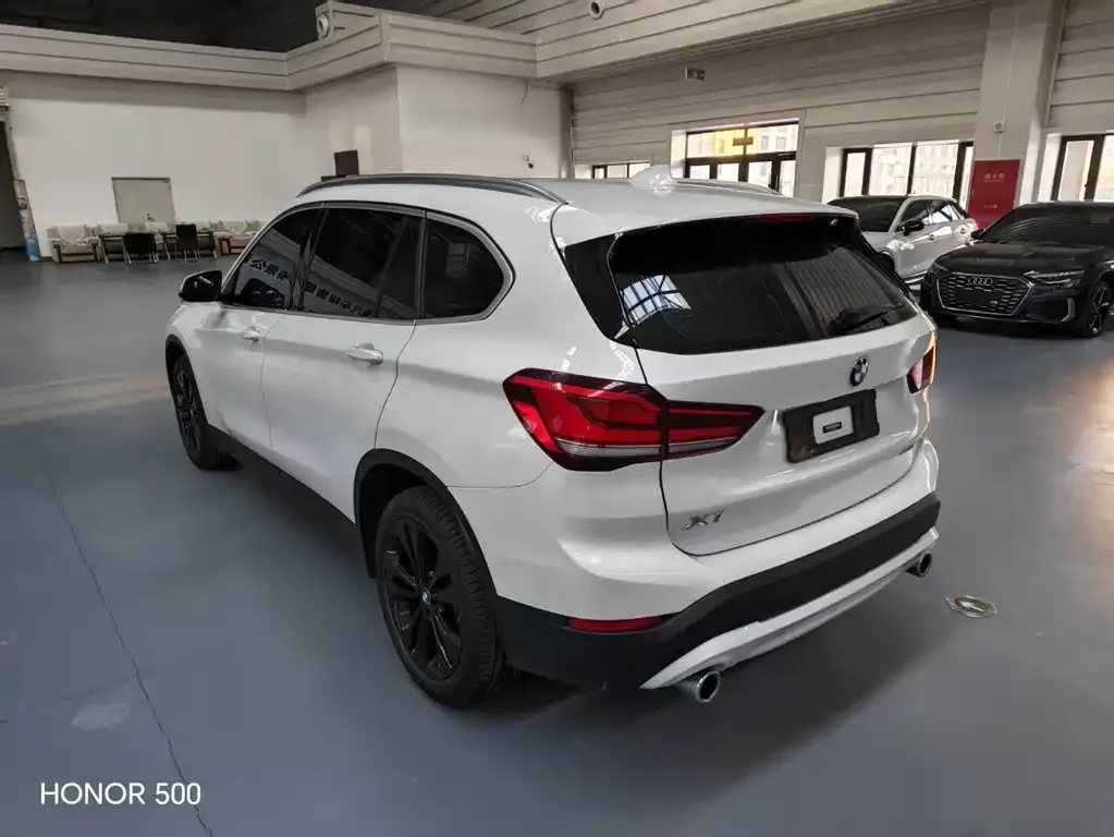 BMW X1 2021 из CN, фото 5