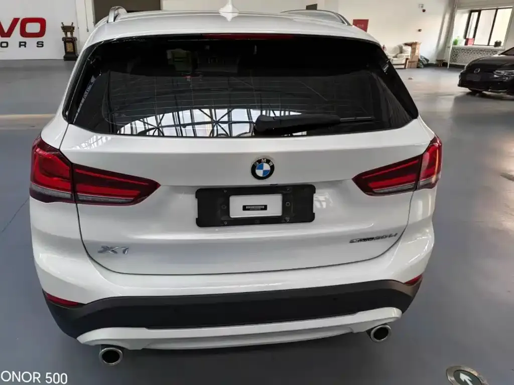 BMW X1 2021 из CN, фото 4