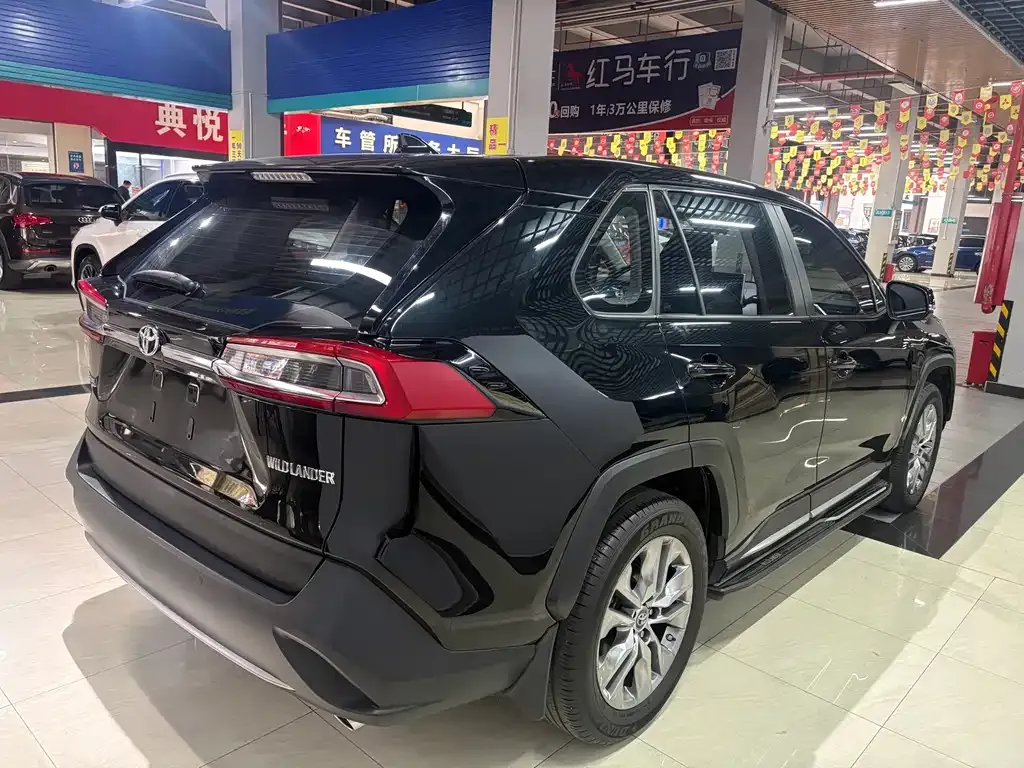 Toyota Wildlander 2022 из CN, фото 7