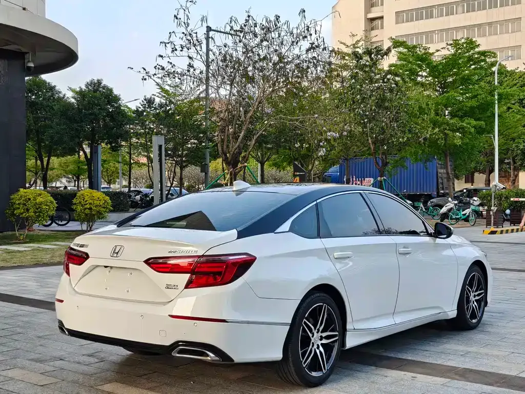 Honda Inspire 2022 из CN, фото 8