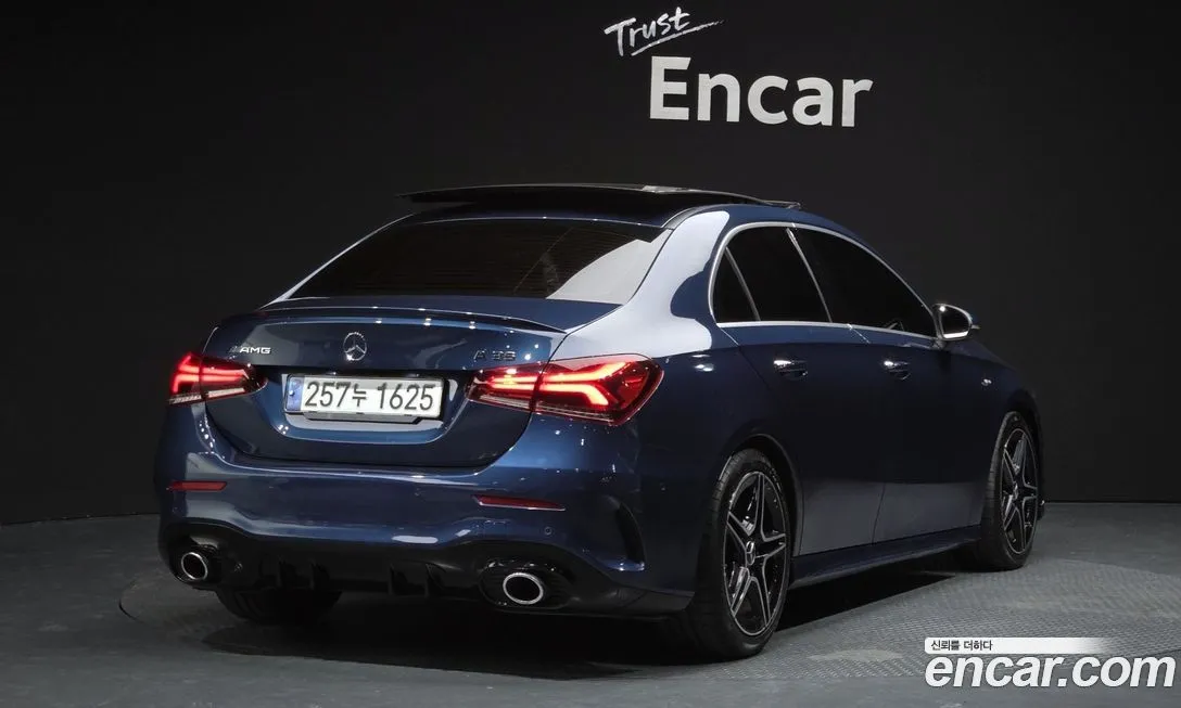 Mercedes-Benz A-Class — фото 2