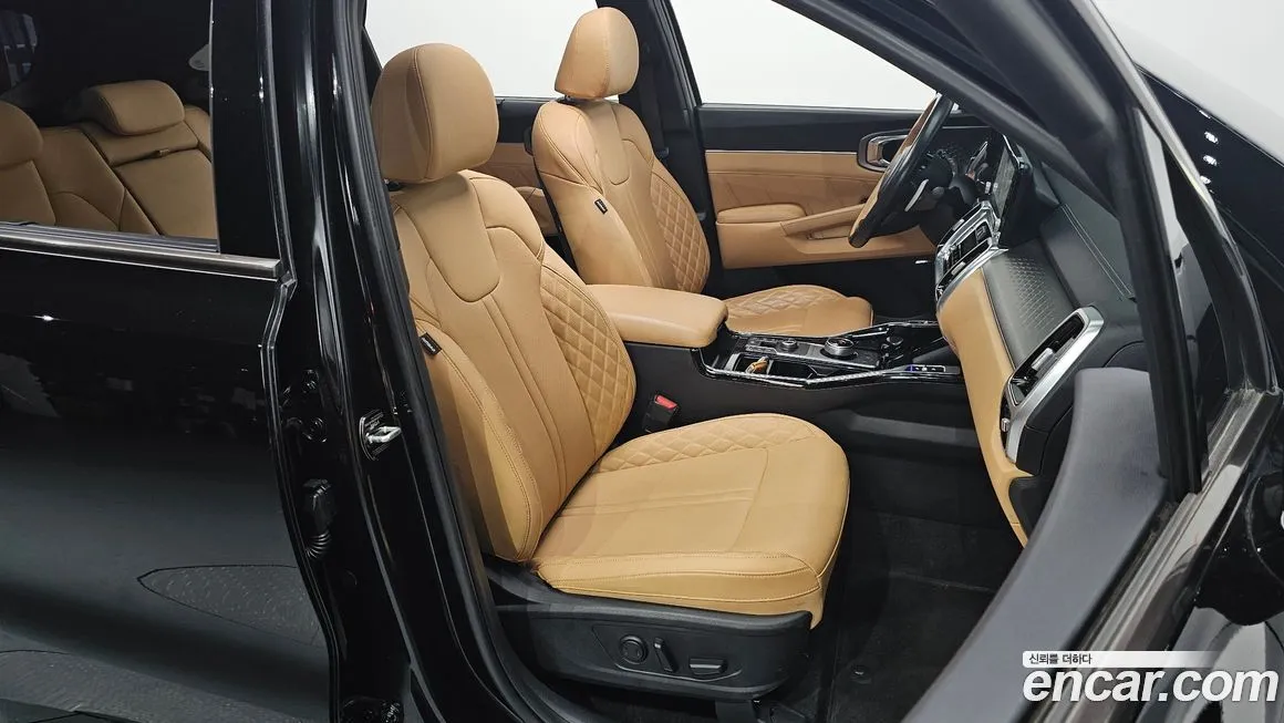 Kia Sorento — фото 9