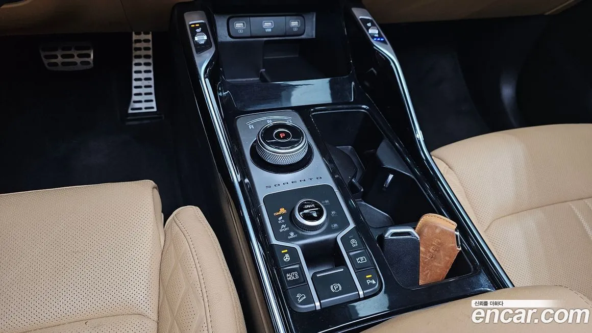 Kia Sorento — фото 4