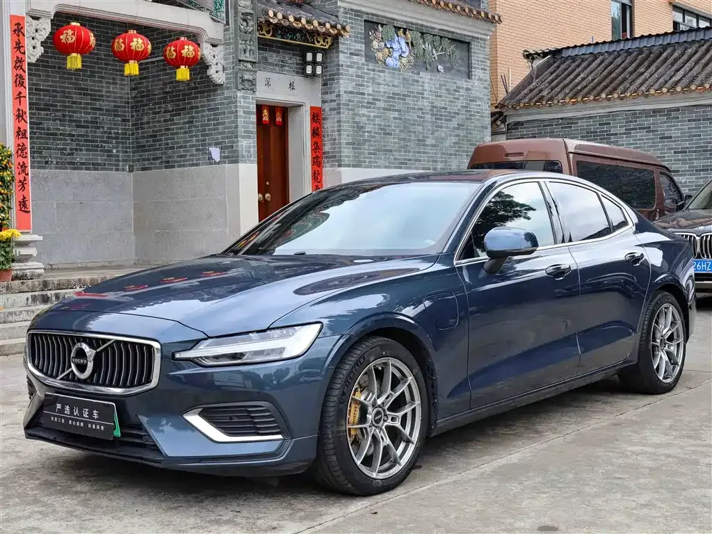 Volvo S60 PHEV