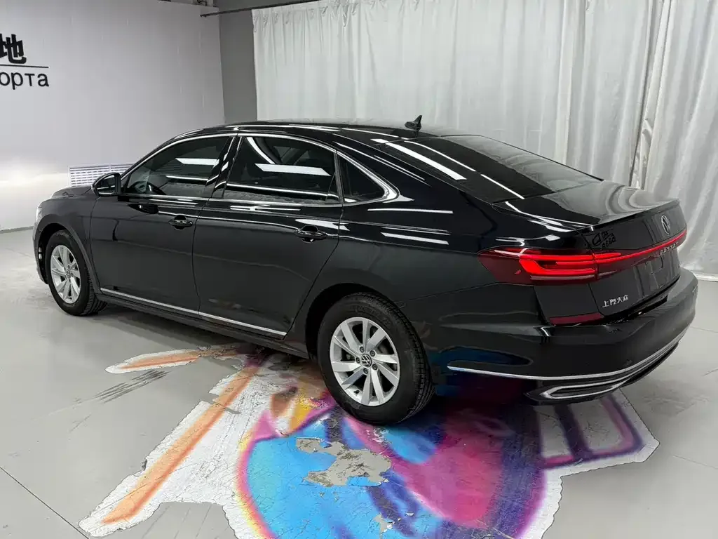 Volkswagen Passat — фото 4