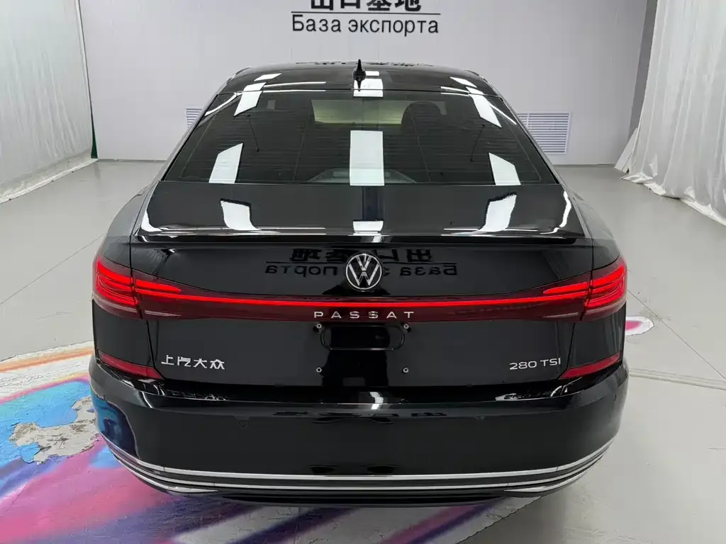 Volkswagen Passat — фото 10