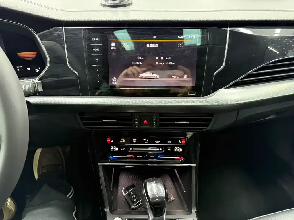 Volkswagen Passat — фото 3