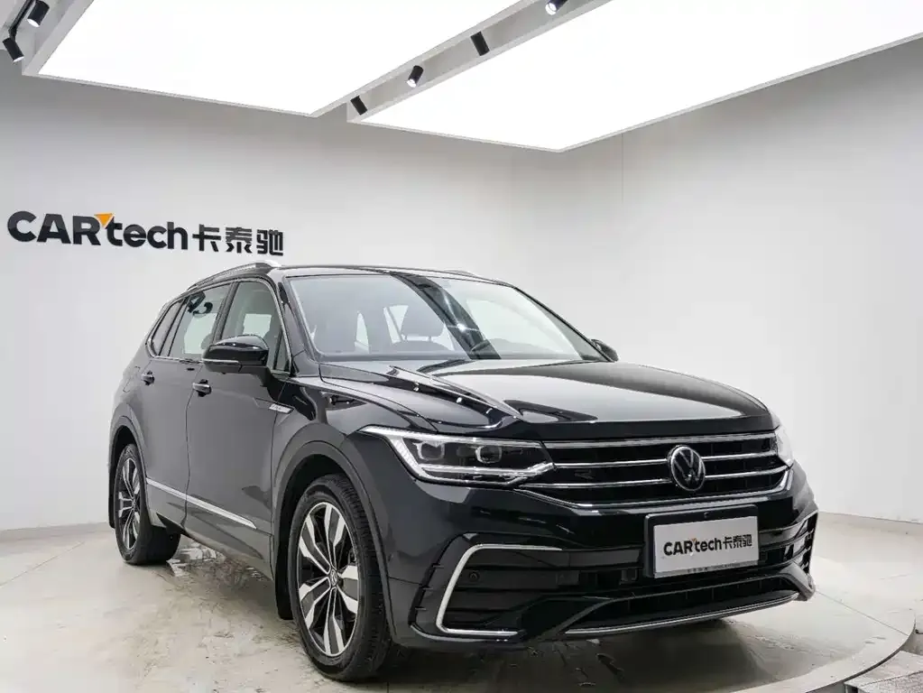Volkswagen Tiguan L 2022 из CN, фото 4