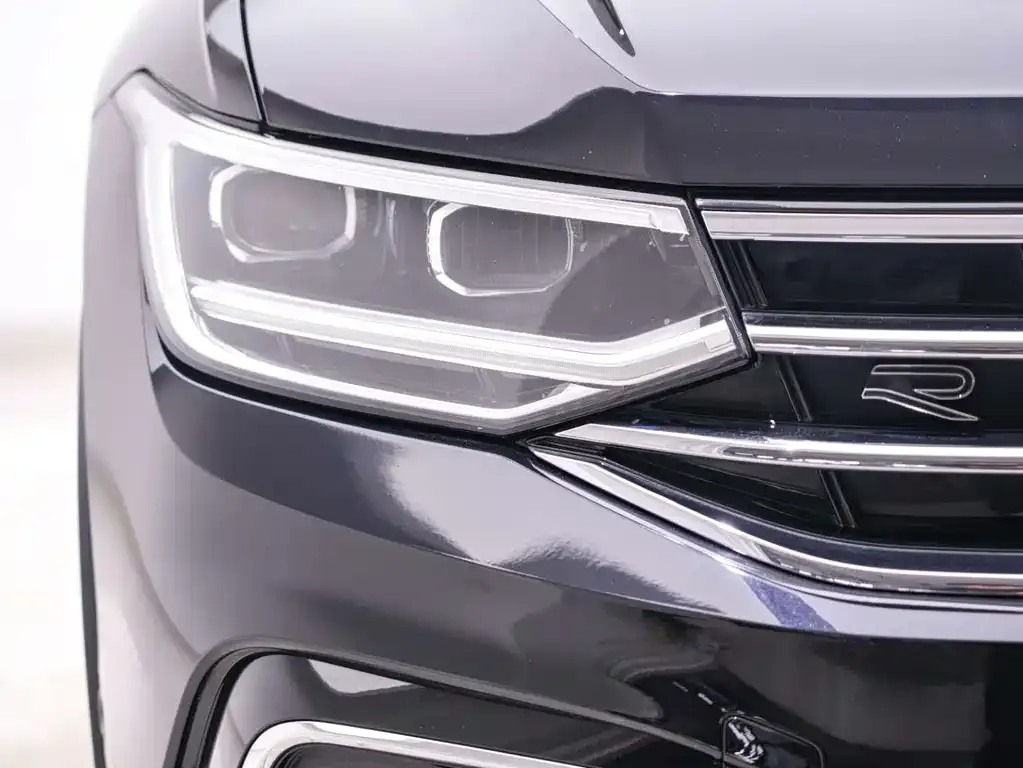 Volkswagen Tiguan L 2022 из CN, фото 9