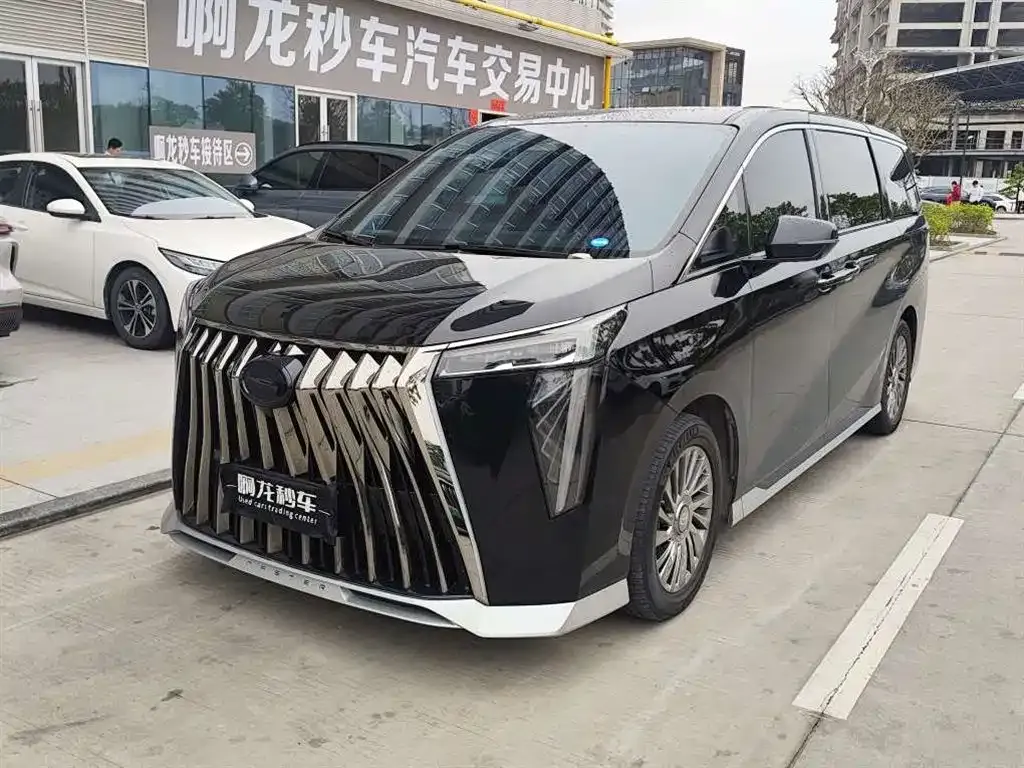 GAC Motor Trumpchi M8 — фото 1