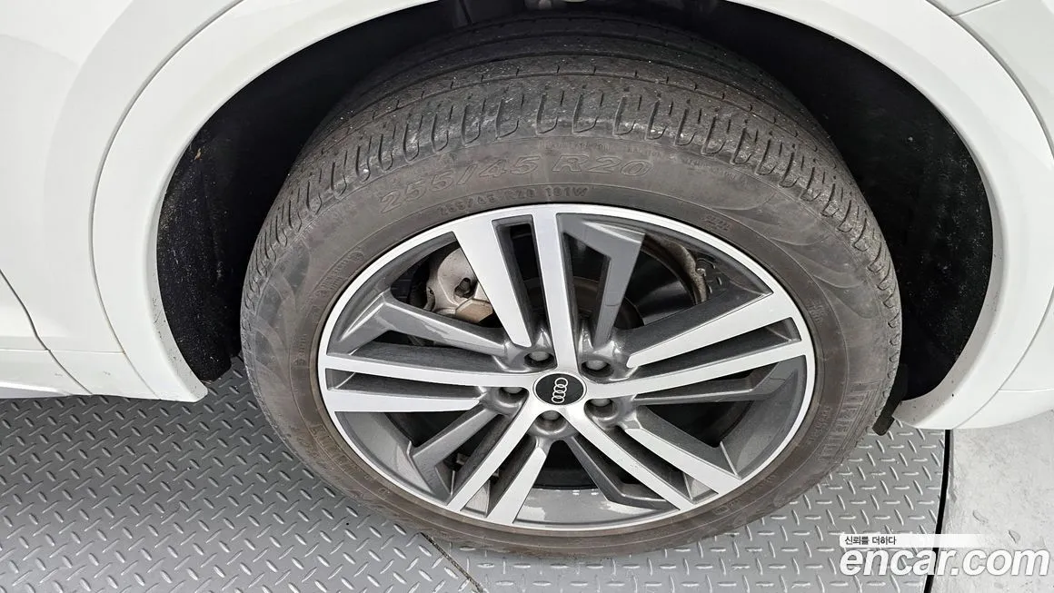 Audi Q5 2022 из KR, фото 7