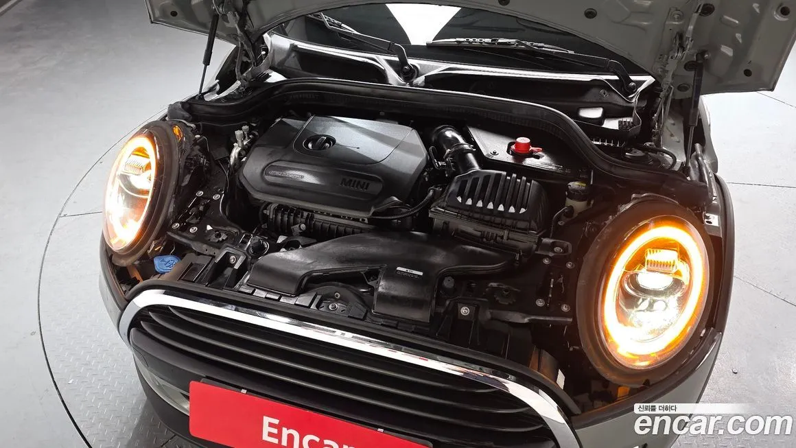 Mini Cooper 2021 из KR, фото 10