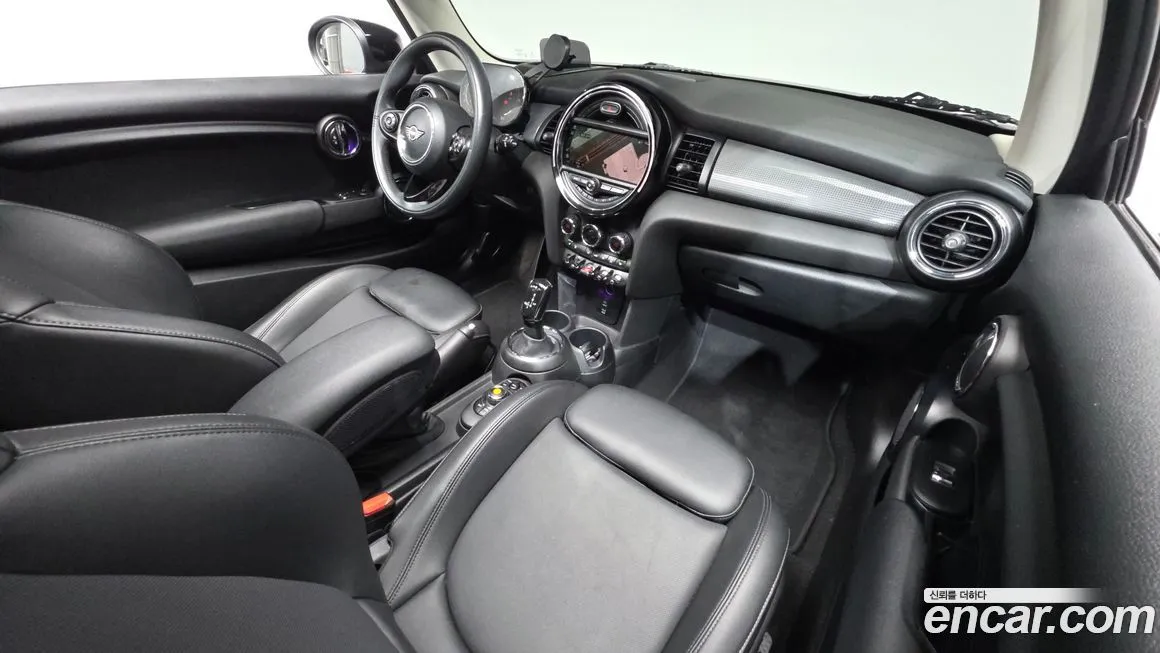 Mini Cooper 2021 из KR, фото 5