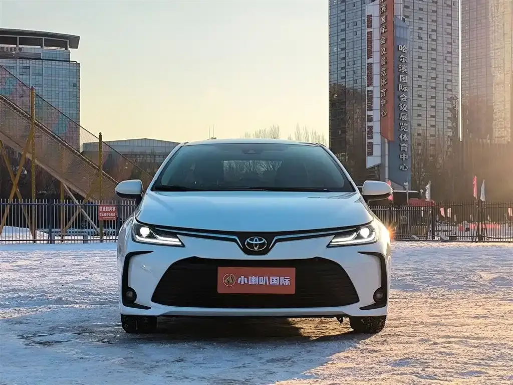 Toyota Corolla 2023 из CN, фото 3