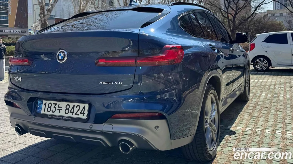 BMW X4 — фото 10