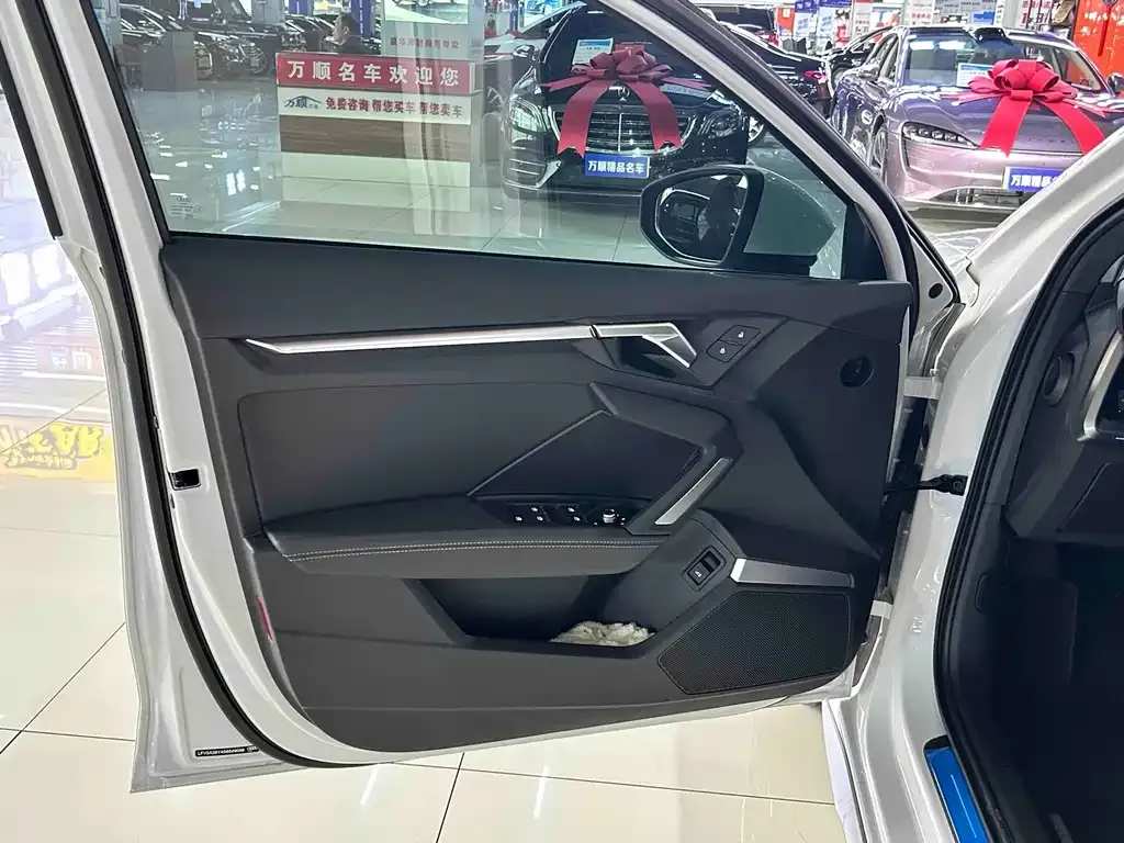 Audi A3 2026 из CN, фото 3