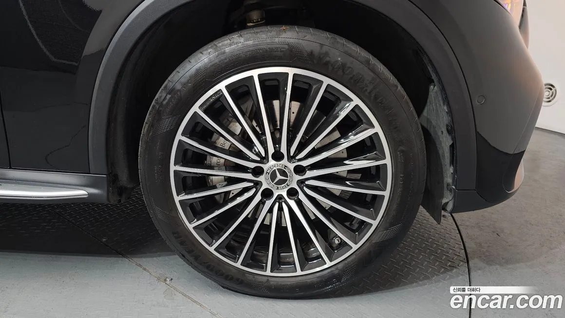 Mercedes-Benz GLC-Class 2023 из KR, фото 9