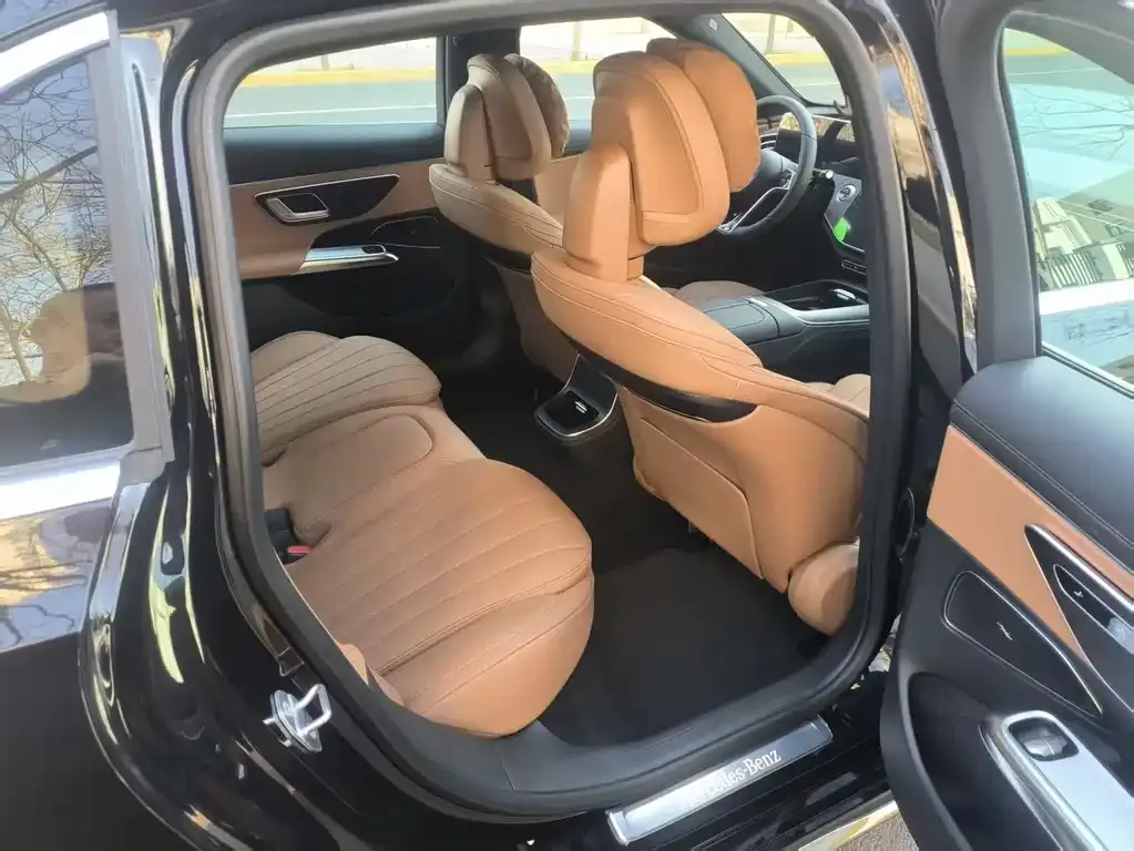 Mercedes-Benz E-Class 2026 из CN, фото 5