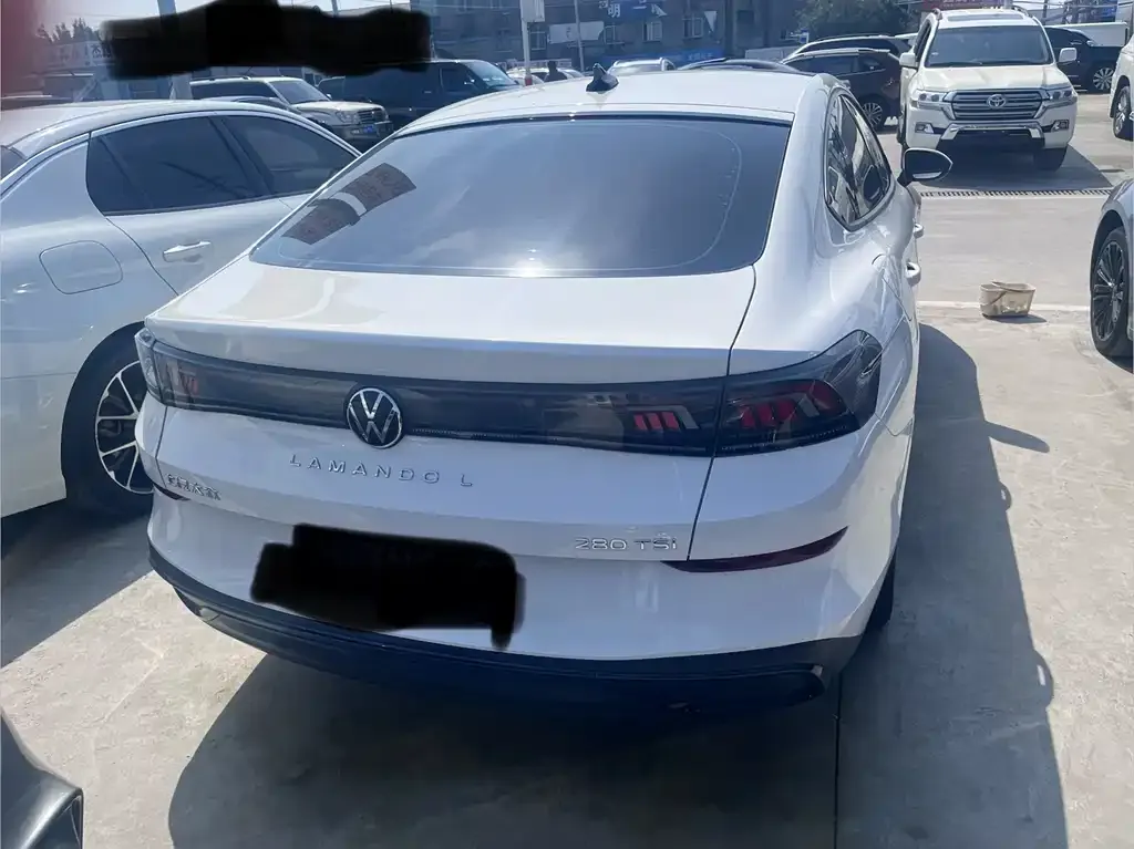 Volkswagen Lamando 2024 из CN, фото 9
