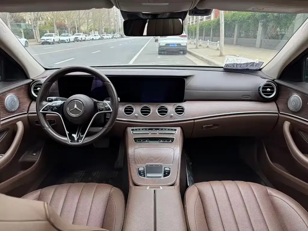 Mercedes-Benz E-Class 2021 из CN, фото 8
