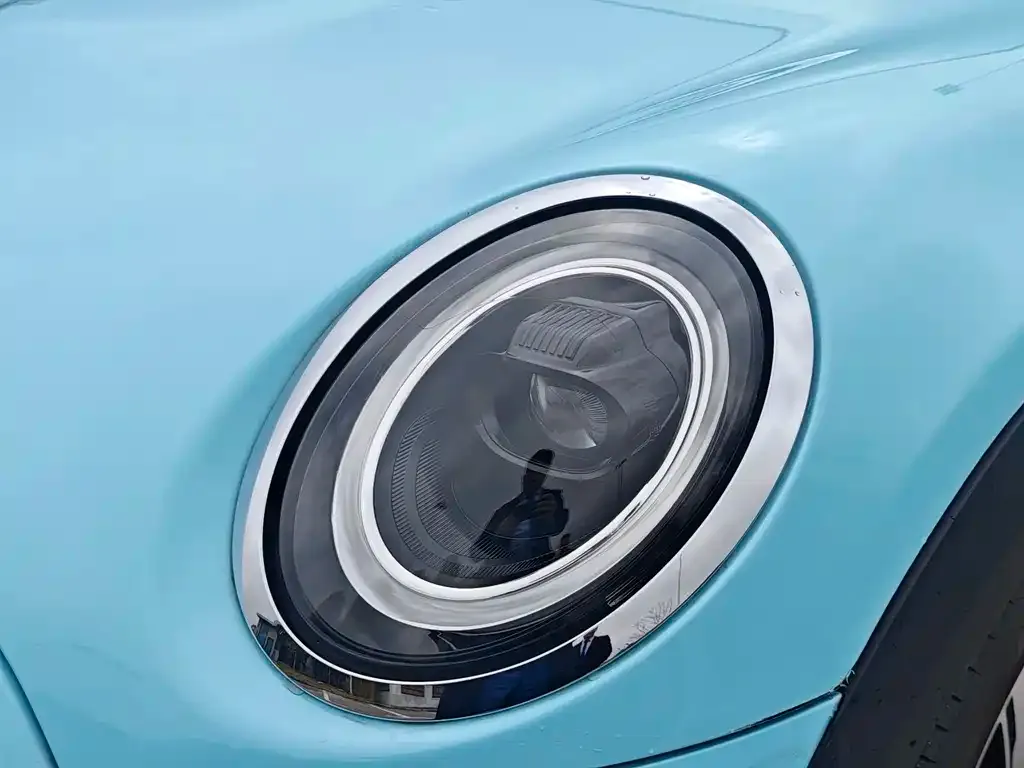 MINI Cooper (3-door) 2023 из CN, фото 2