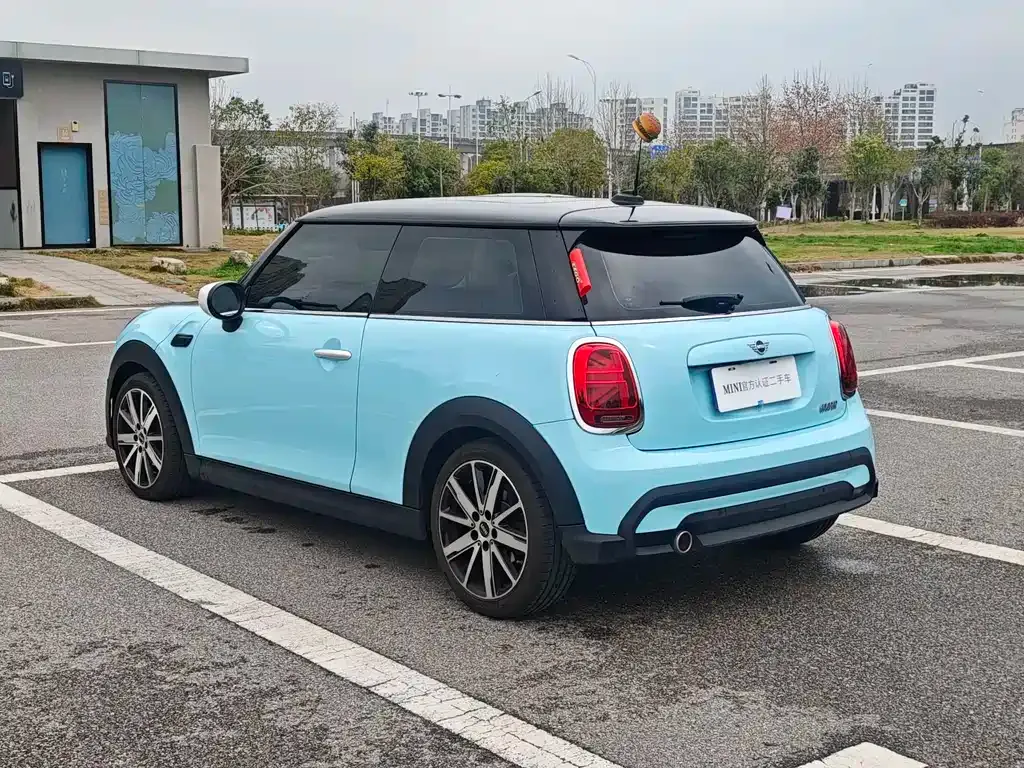MINI Cooper (3-door) 2023 из CN, фото 6