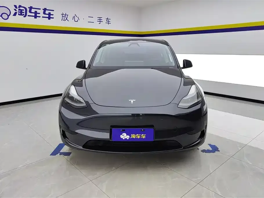 Tesla Model Y 2024 из CN, фото 2