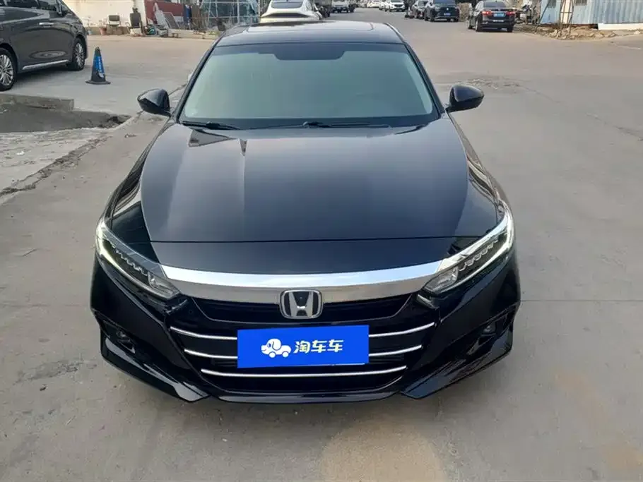 Honda Accord — фото 6