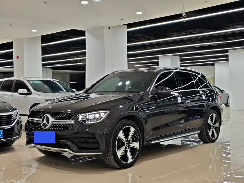 Mercedes-Benz GLC — фото 1
