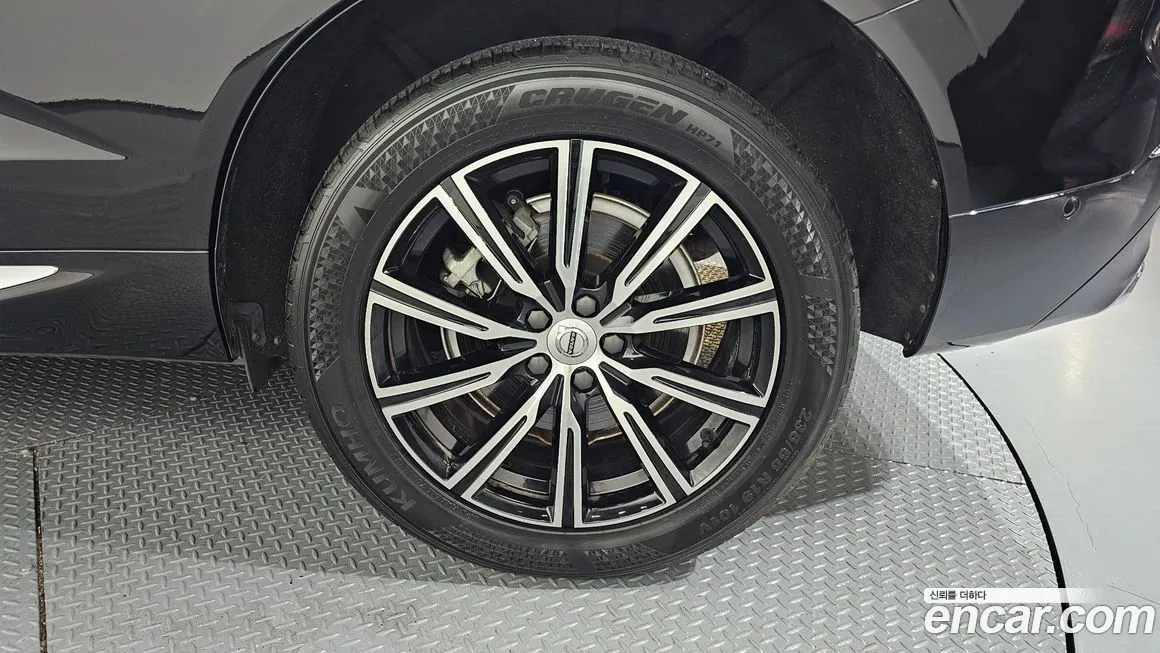 Volvo XC60 2021 из KR, фото 9