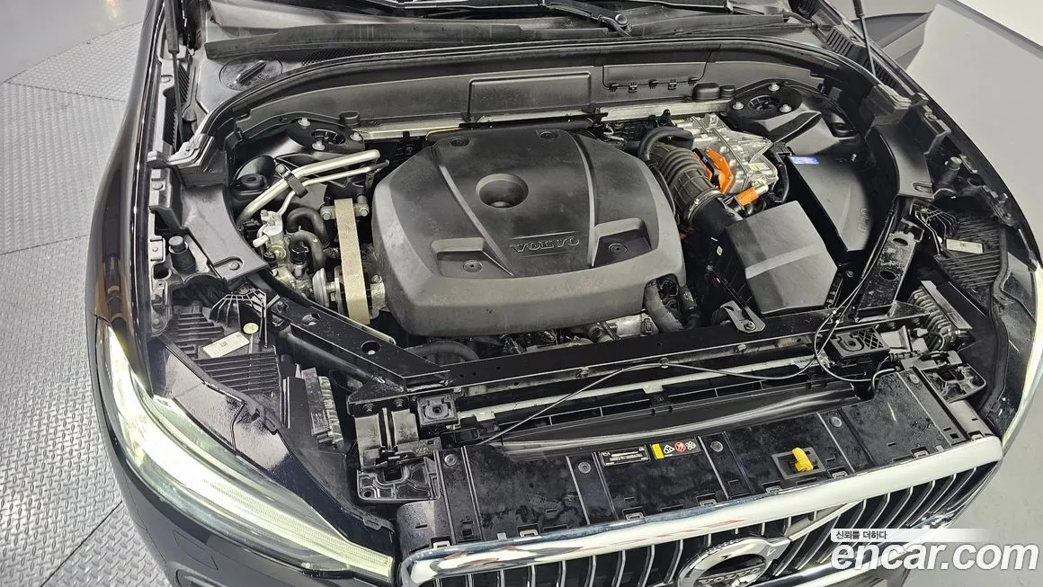 Volvo XC60 2021 из KR, фото 10