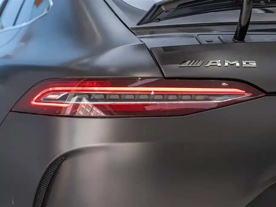 Mercedes-Benz AMG GT — фото 7