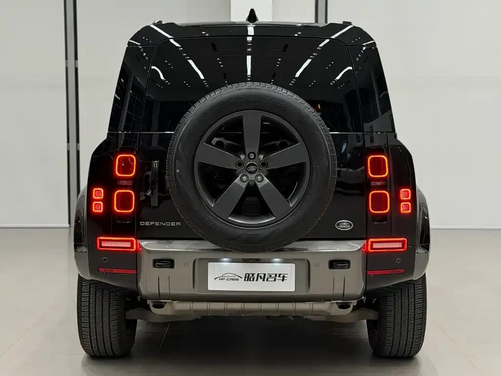 Land Rover Defender — фото 2