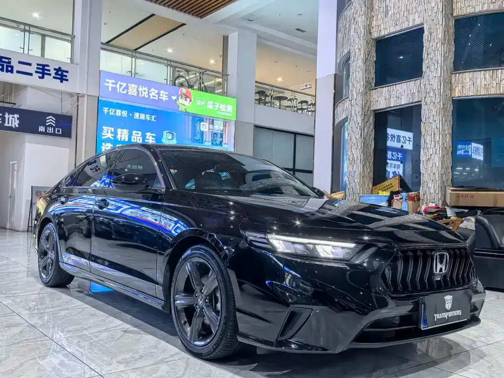Honda Inspire — фото 10