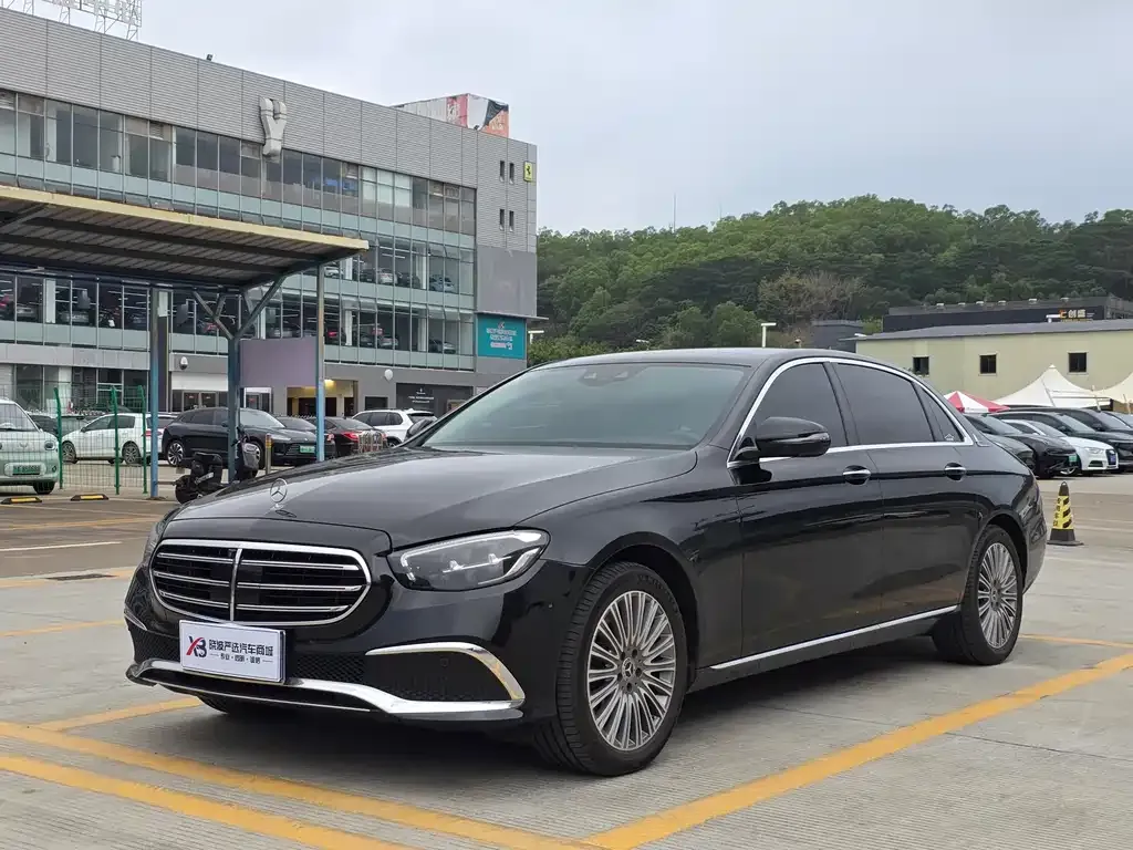 Mercedes-Benz E-Class 2022 из CN, фото 1