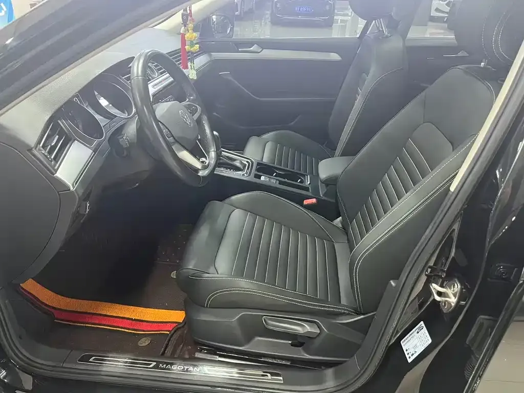 Volkswagen Magotan 2021 из CN, фото 8