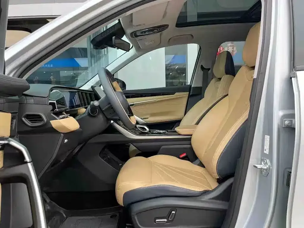 Geely Boyue L 2023 из CN, фото 5