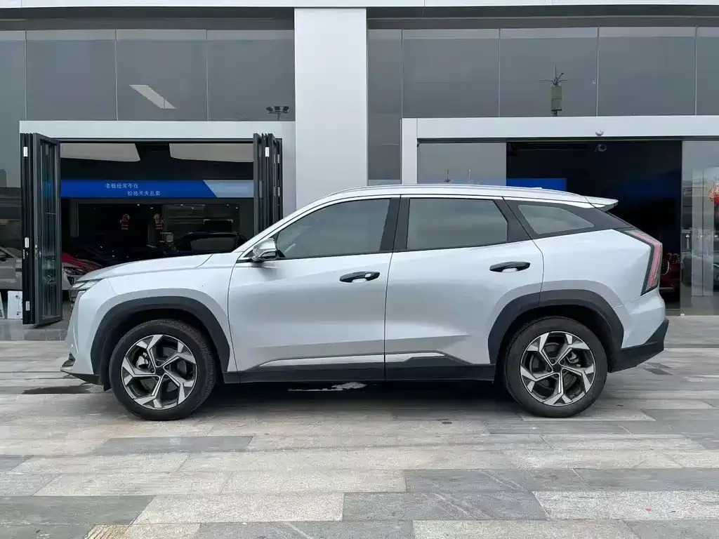 Geely Boyue L 2023 из CN, фото 2