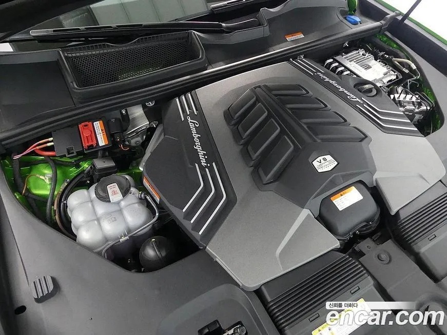 Lamborghini Urus 2024 из KR, фото 6