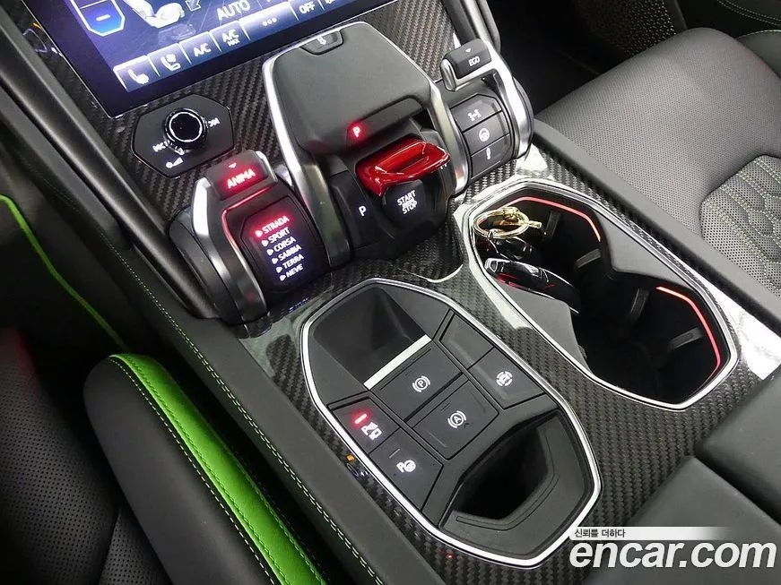 Lamborghini Urus 2024 из KR, фото 8