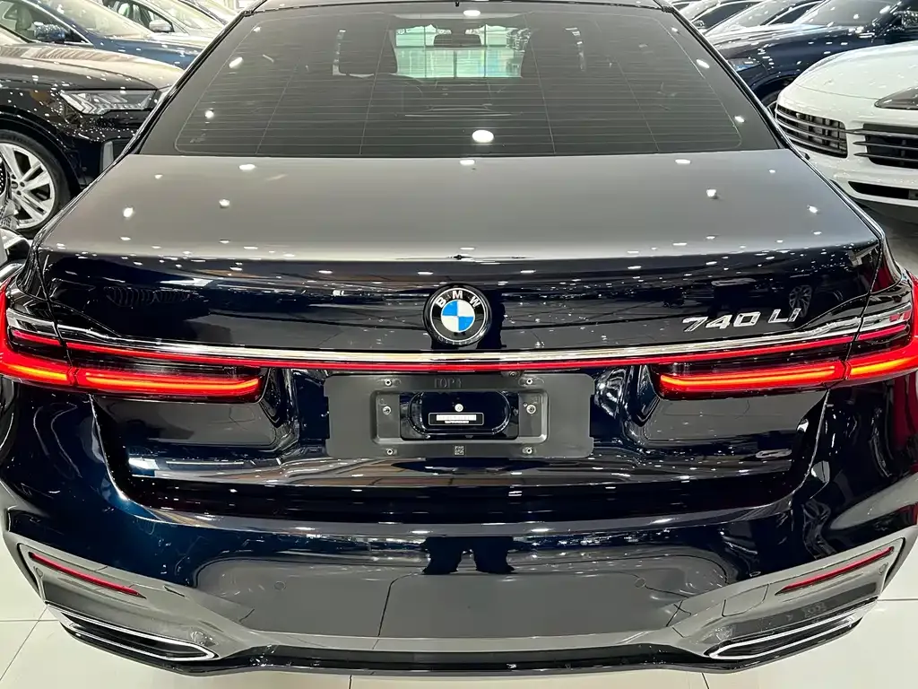 BMW 7 Series 2022 из CN, фото 5