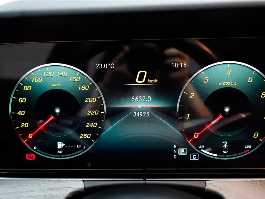 Mercedes-Benz E-Class 2022 из CN, фото 9