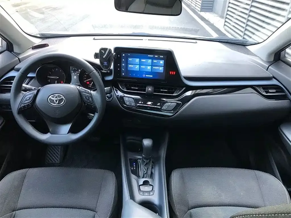 Toyota IZOA 2022 из CN, фото 6