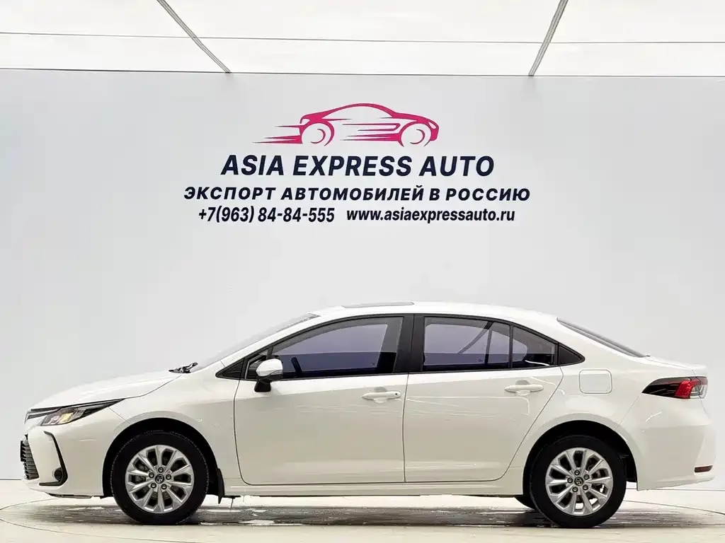 Toyota Corolla 2021 из CN, фото 7
