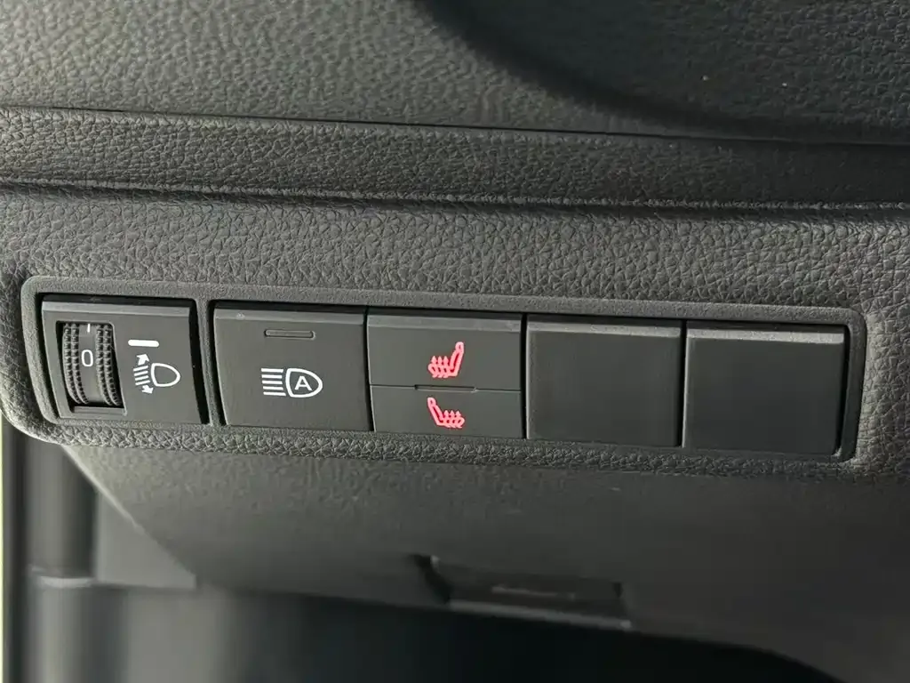 Toyota Corolla 2021 из CN, фото 8
