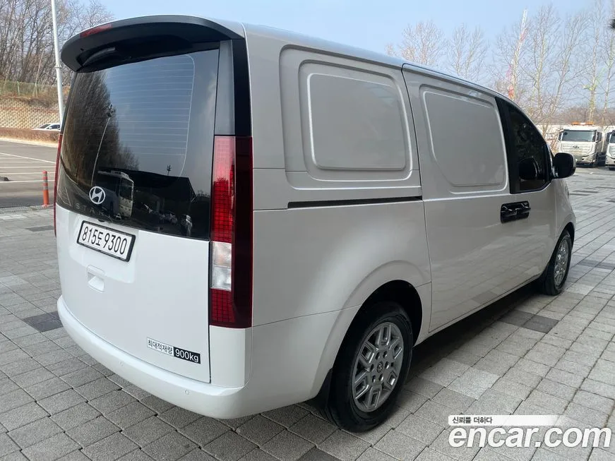 Hyundai Staria — фото 10