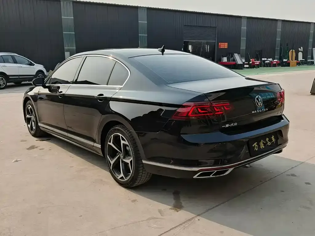 Volkswagen Magotan 2023 из CN, фото 3